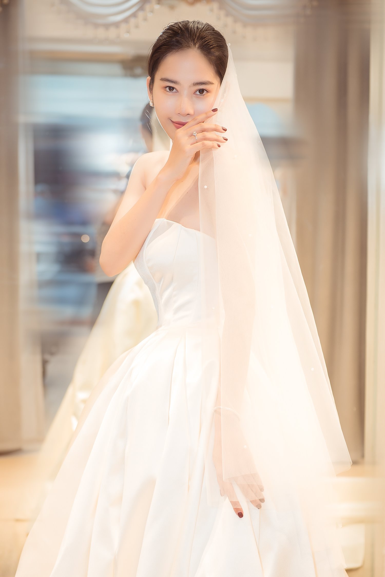 2020 Mẫu áo váy cưới đơn giản đẹp tinh tế sang trọng mà thanh lịch
