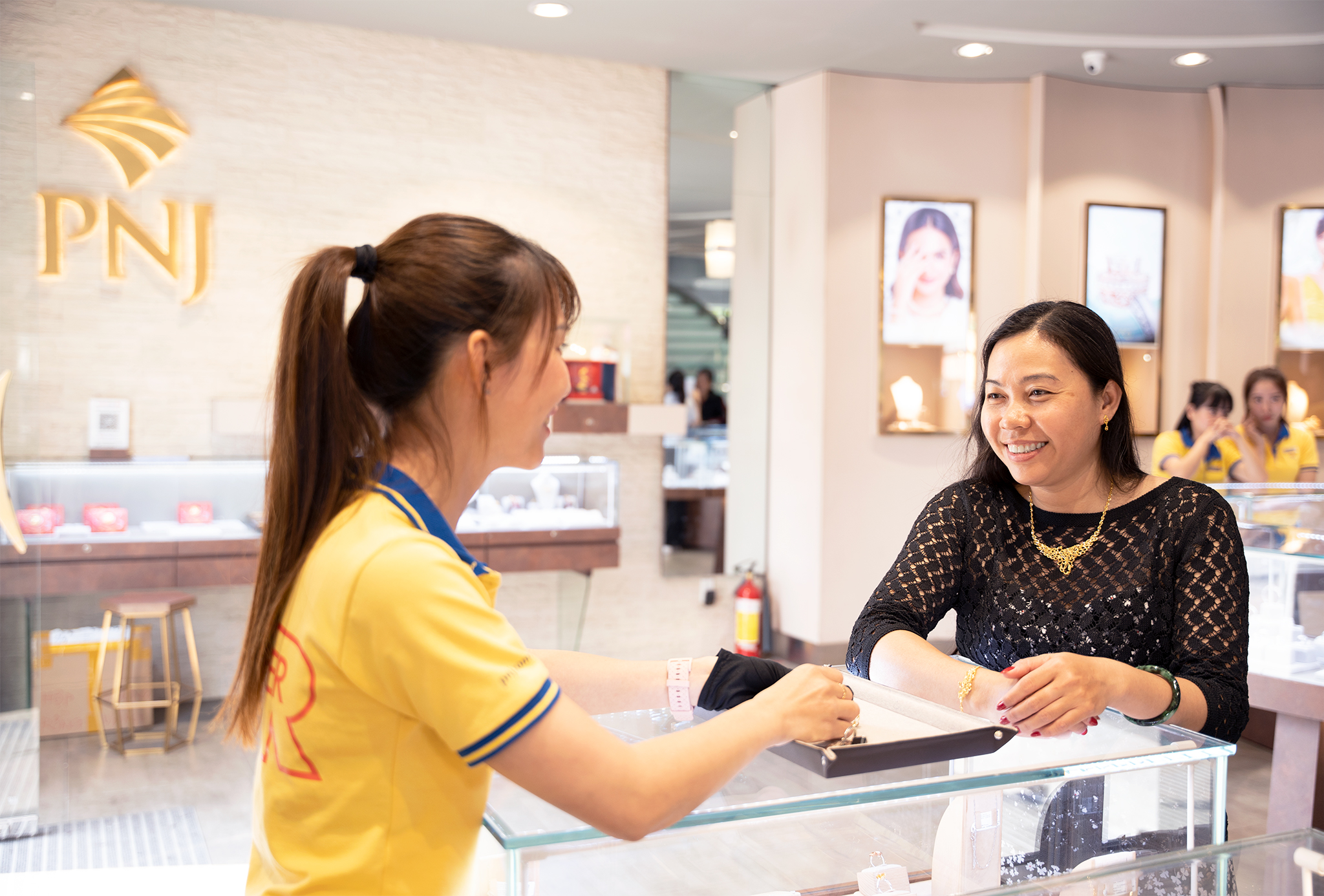 Lợi nhuận 2 tháng đầu năm PNJ xấp xỉ cùng kỳ năm ngoái
