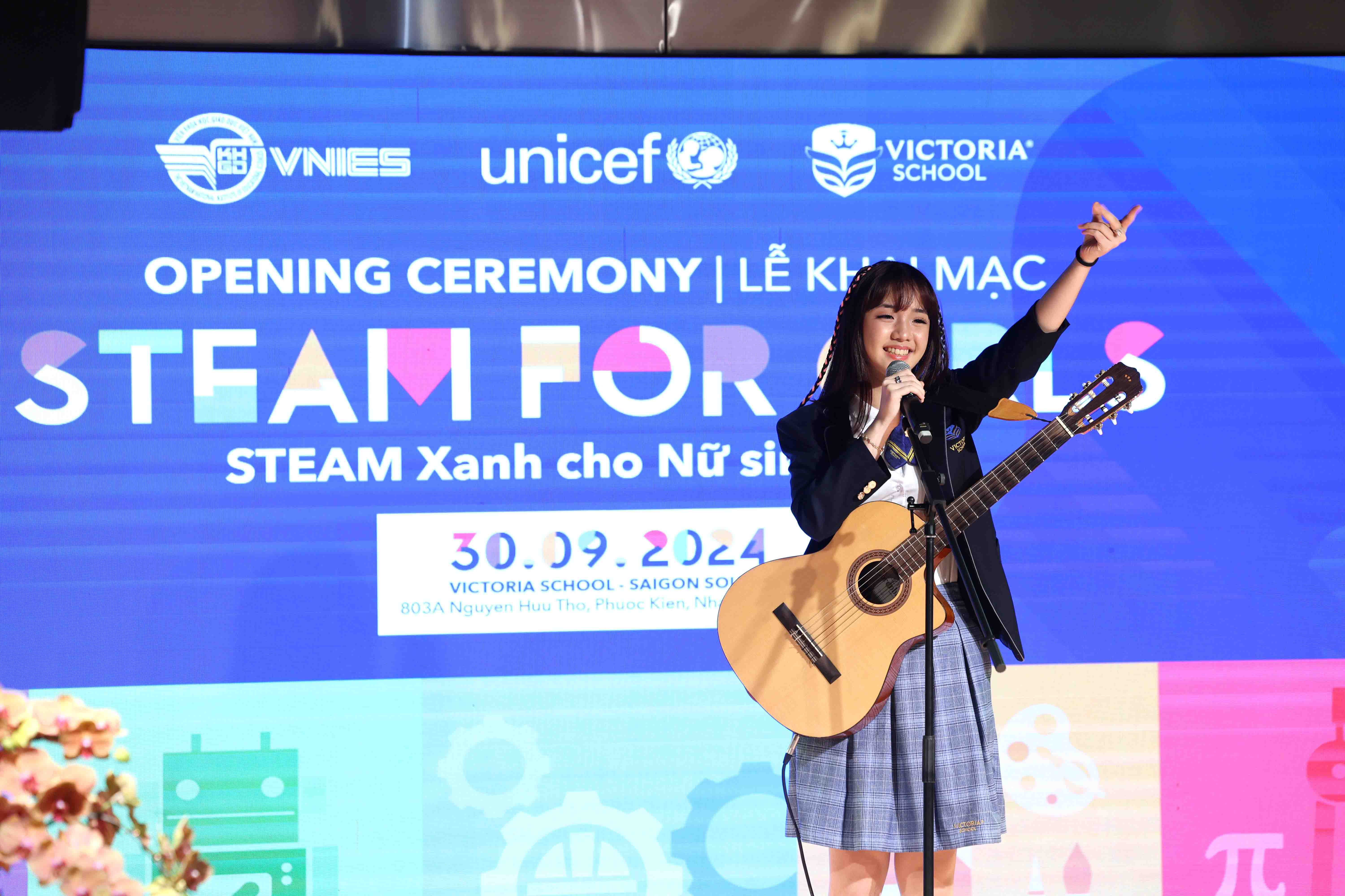 Victoria School đồng hành cùng UNESCO nhân rộng mô hình Trườ
