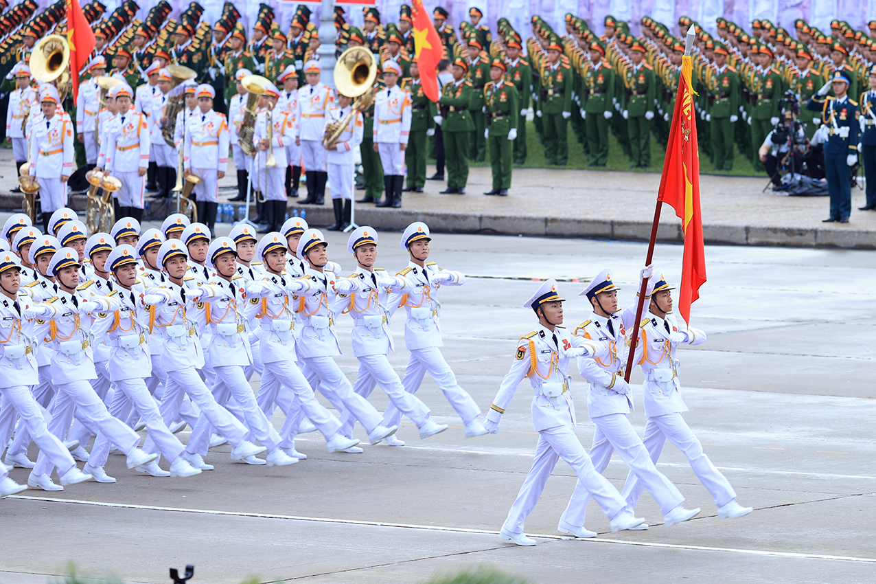 Khối Sĩ quan Hải qu&acirc;n- Ảnh: VGP/Nhật Bắc