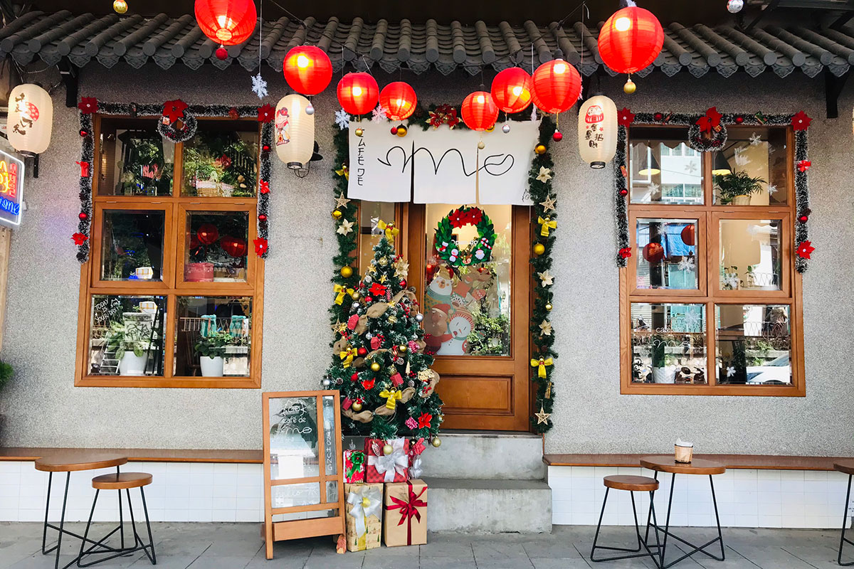 Những quán Cafe check-in Noel đẹp nhất Hà Thành